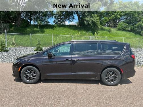 2019 Chrysler Pacifica Touring-L Plus