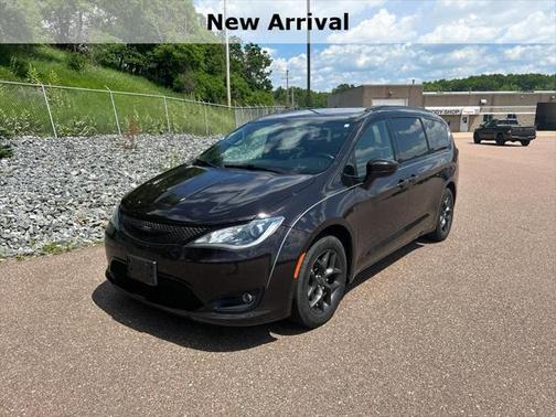 2019 Chrysler Pacifica Touring-L Plus