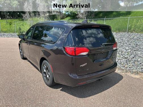 2019 Chrysler Pacifica Touring-L Plus
