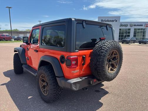 Punkn Metallic Clearcoat 2019 Jeep Wrangler Sport S