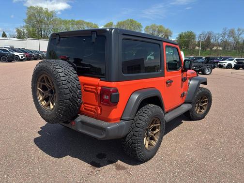 Punkn Metallic Clearcoat 2019 Jeep Wrangler Sport S