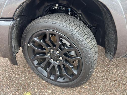 Granite Crystal Metallic Clearcoat 2026 RAM 1500 Limited