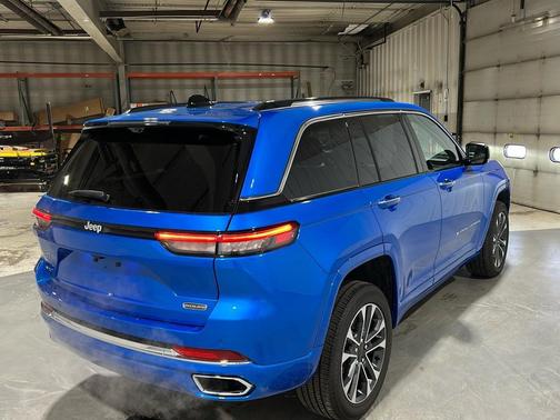 2023 Jeep Grand Cherokee 4xe Overland