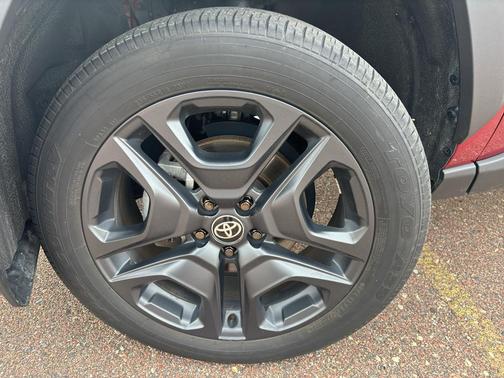 2024 Toyota RAV4 Adventure