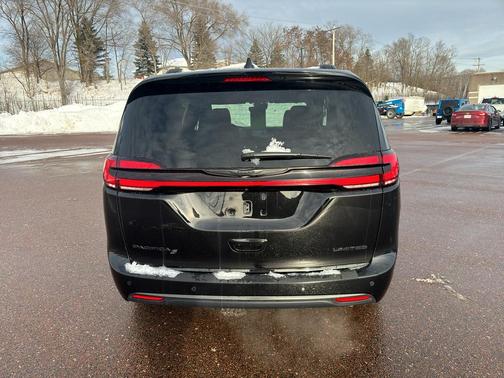 2025 Chrysler Pacifica Limited