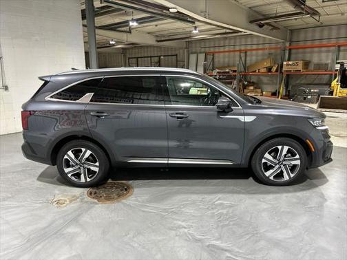 2024 Kia Sorento Plug-In Hybrid SX Prestige