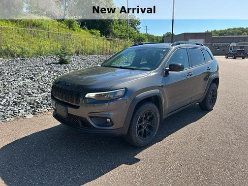 2022 Jeep Cherokee X 4x4