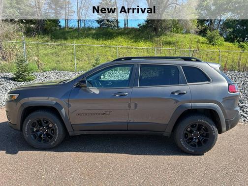 2022 Jeep Cherokee X 4x4