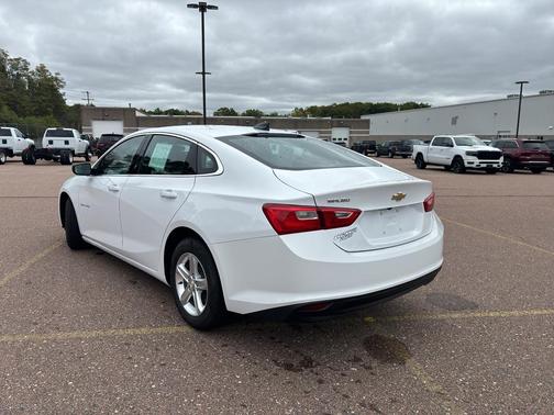 2022 Chevrolet Malibu 1LS