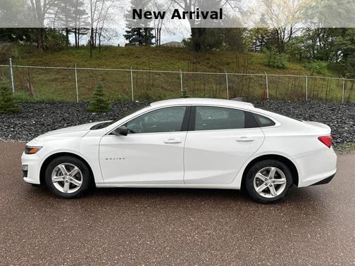2022 Chevrolet Malibu 1LS
