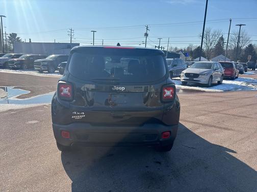 2023 Jeep Renegade Latitude