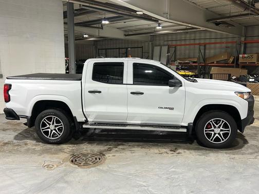 2023 Chevrolet Colorado WT