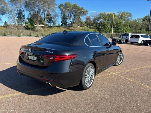 2020 Alfa Romeo Giulia Ti Lusso