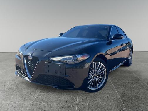 2020 Alfa Romeo Giulia Ti Lusso