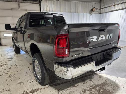 2025 RAM 2500 Big Horn Crew Cab 4x4 6'4' Box