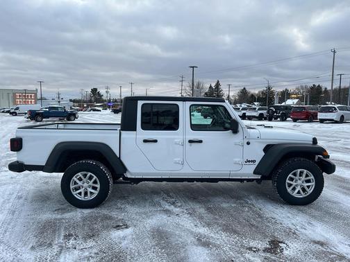 2023 Jeep Gladiator Sport S