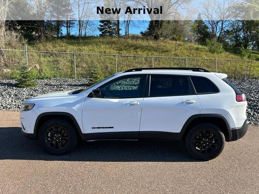 2023 Jeep Cherokee Altitude