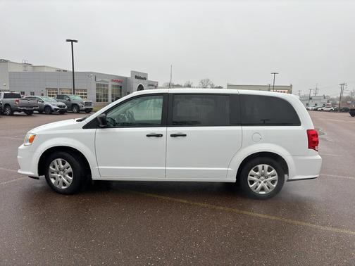 2020 Dodge Grand Caravan SE