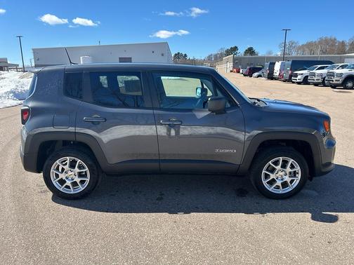 2023 Jeep Renegade Latitude