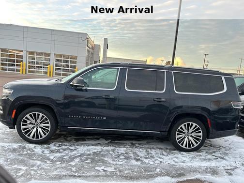 2024 Jeep Grand Wagoneer L Series III 4x4