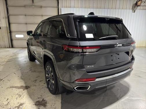 2025 Jeep Grand Cherokee Overland