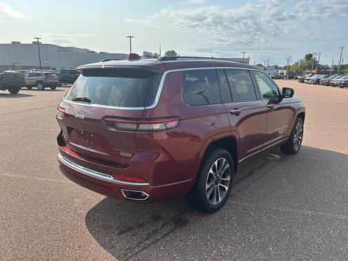 2022 Jeep Grand Cherokee L Overland
