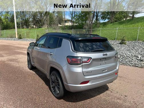 Billet Silver Metallic Clearcoat 2022 Jeep Compass High Altitude
