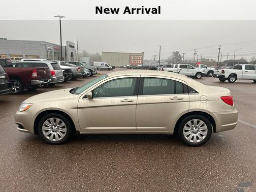 2014 Chrysler 200 LX
