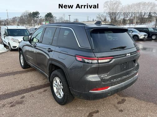 2024 Jeep Grand Cherokee Laredo