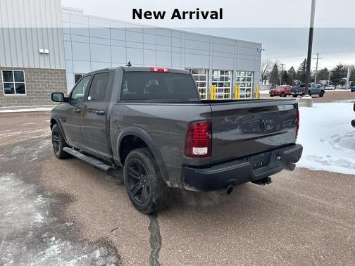 2022 RAM 1500 Classic SLT