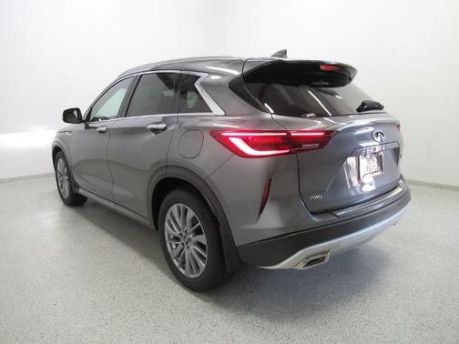 Graphite Shadow 2025 INFINITI QX50 LUXE
