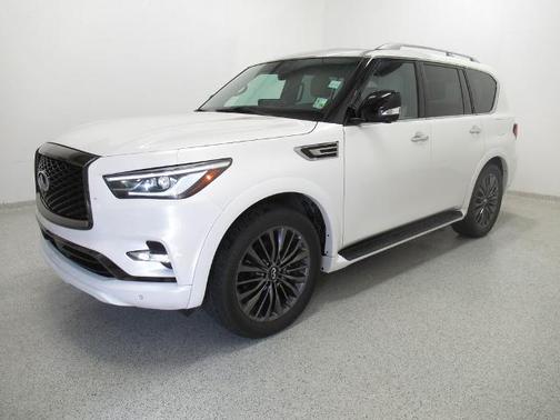 Aspen White 2024 INFINITI QX80 SENSORY