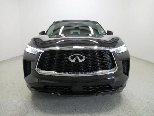 2022 INFINITI QX60 PURE