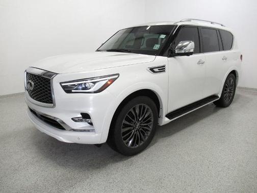 2023 INFINITI QX80 SENSORY
