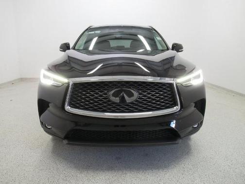 2022 INFINITI QX50 LUXE