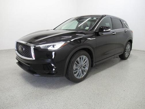 Black Obsidian 2025 INFINITI QX50 PURE