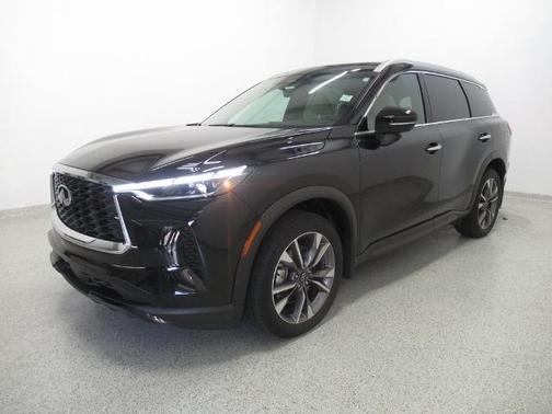 2024 INFINITI QX60 LUXE