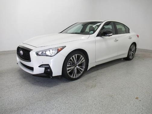 2023 INFINITI Q50 SENSORY