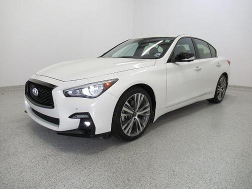 2023 INFINITI Q50 SENSORY