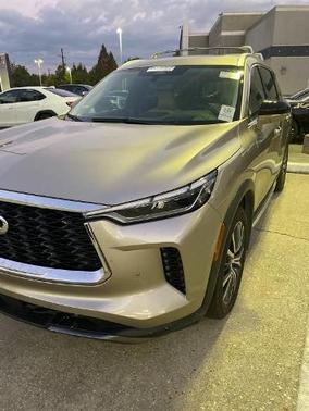 2023 INFINITI QX60 SENSORY