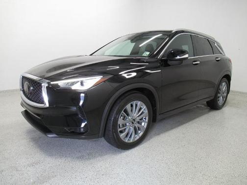 2025 INFINITI QX50 LUXE