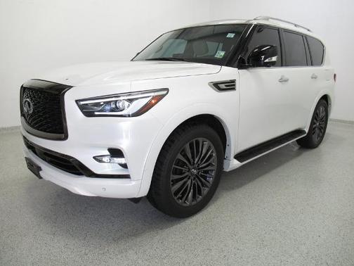 2024 INFINITI QX80 SENSORY
