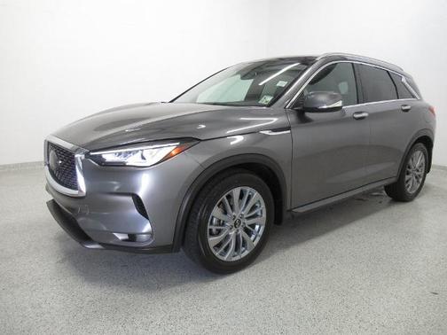 2023 INFINITI QX50 LUXE
