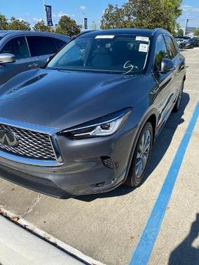 2023 INFINITI QX50 LUXE