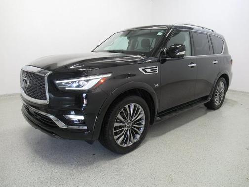 2019 INFINITI QX80 LUXE