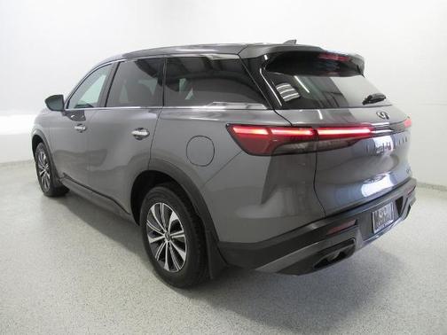 2025 INFINITI QX60 PURE