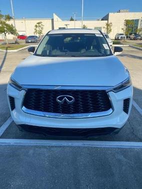 2025 INFINITI QX60 PURE