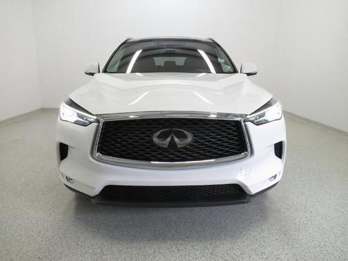2022 INFINITI QX50 LUXE