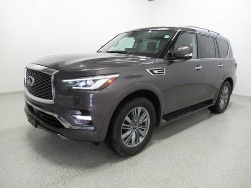 2024 INFINITI QX80 LUXE