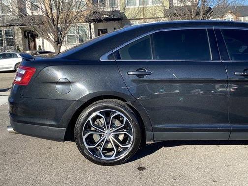 2015 Ford Taurus SHO